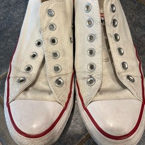 Converse- White Men’s 7

No laces great clean just no laces